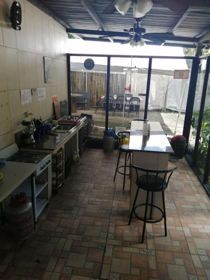 Cabanas Colindas 巴拿马城 外观 照片